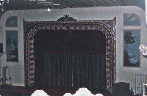 kal town hall int 1999 4