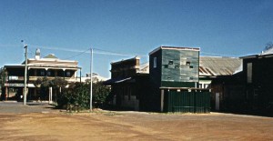 coolgardie town hall and gardens